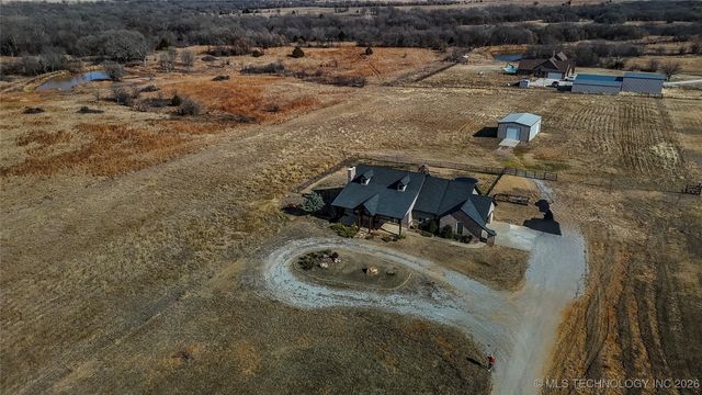 126 Lobo, Lone Grove, OK 73443