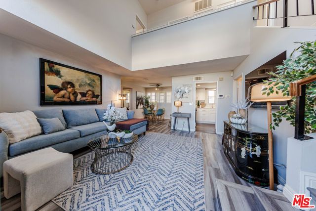 170 N Sierra Bonita Avenue 4, Pasadena, CA 91106