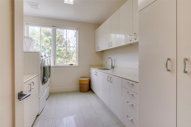 48 Ash Bluff Lane, Dallas, TX 75248