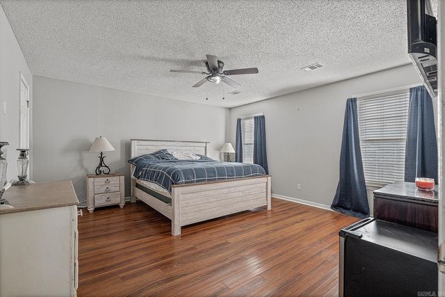 4509 Mockernut Lane, Jonesboro, AR 72405