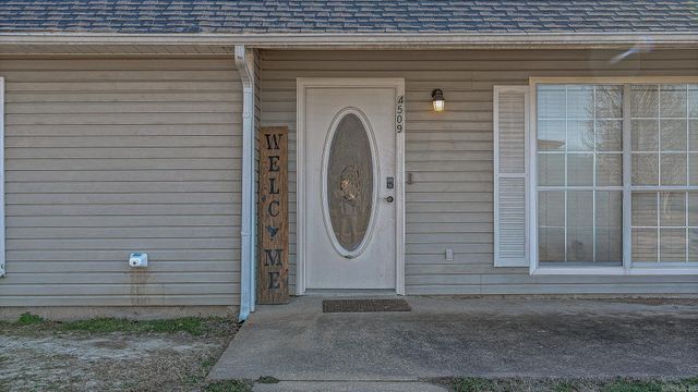 4509 Mockernut Lane, Jonesboro, AR 72405