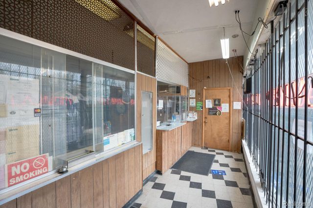 14921 Joy Road, Detroit, MI 48228