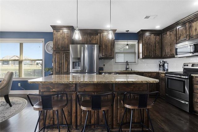 4929 S Brittany Drive, Blue Springs, MO 64015