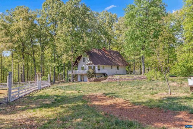2947 MERRIE MEADOWS LN, Keswick, VA 22947