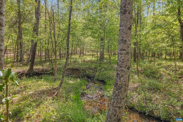 2947 MERRIE MEADOWS LN, Keswick, VA 22947
