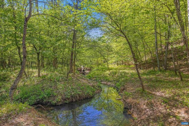 2947 MERRIE MEADOWS LN, Keswick, VA 22947