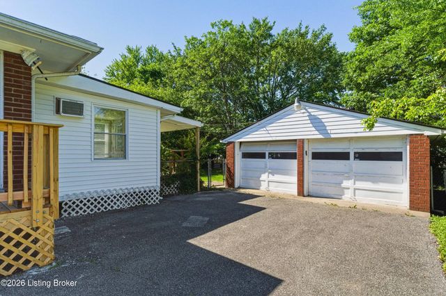 126 Chattanooga Ave, Louisville, KY 40214