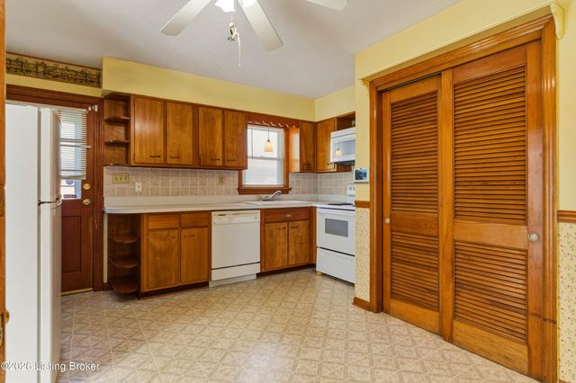 126 Chattanooga Ave, Louisville, KY 40214
