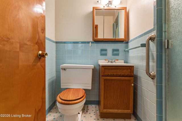 126 Chattanooga Ave, Louisville, KY 40214