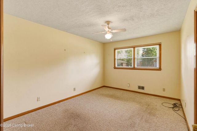 126 Chattanooga Ave, Louisville, KY 40214