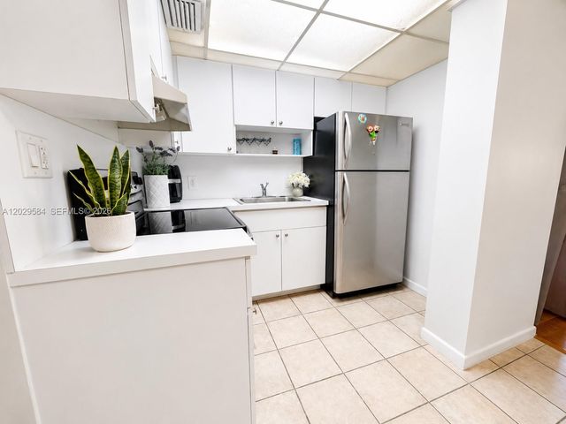 447 NE 195th Street 115, Miami, FL 33179