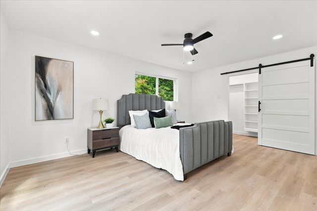 2631 Deep Hill Circle, Dallas, TX 75233
