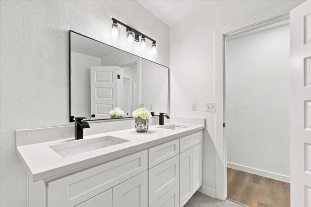 2631 Deep Hill Circle, Dallas, TX 75233