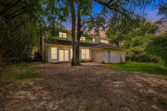 2631 Deep Hill Circle, Dallas, TX 75233