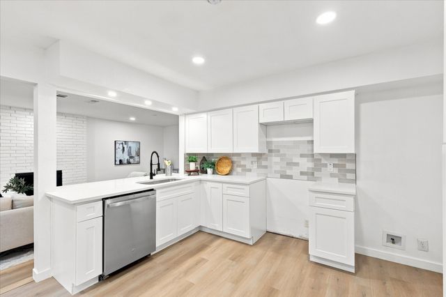 2631 Deep Hill Circle, Dallas, TX 75233