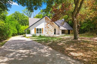 2631 Deep Hill Circle, Dallas, TX 75233