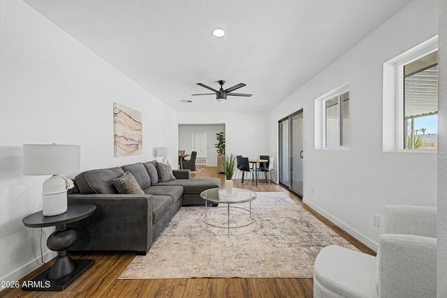 3234 S ALLRED Drive, Tempe, AZ 85282