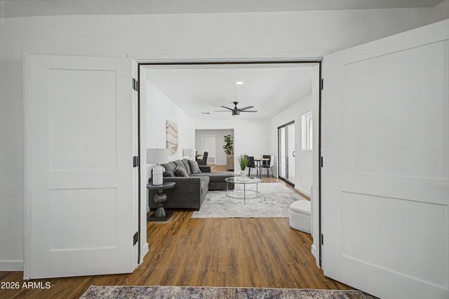 3234 S ALLRED Drive, Tempe, AZ 85282