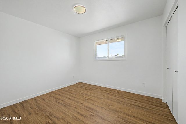3234 S ALLRED Drive, Tempe, AZ 85282