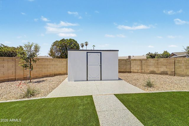 3234 S ALLRED Drive, Tempe, AZ 85282