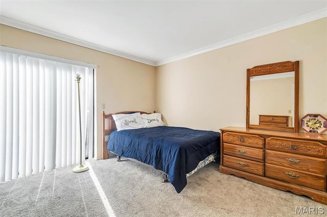 2339 Kratky Road A, St Louis, MO 63114