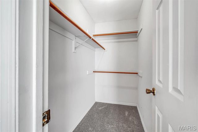 2339 Kratky Road A, St Louis, MO 63114