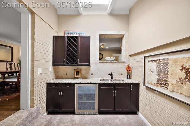 1004 Wimbleton Drive, Birmingham, MI 48009