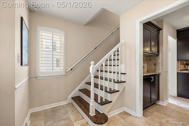 1004 Wimbleton Drive, Birmingham, MI 48009