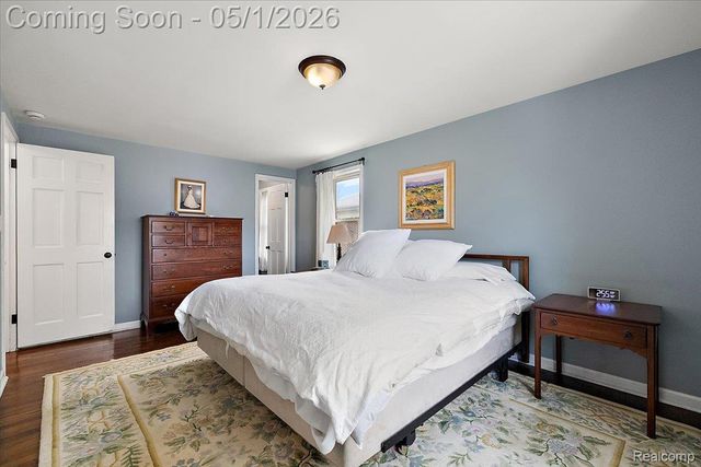 1004 Wimbleton Drive, Birmingham, MI 48009