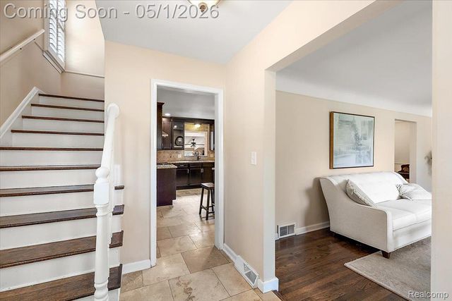 1004 Wimbleton Drive, Birmingham, MI 48009