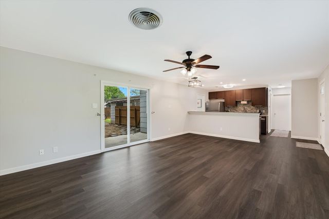 6809 Hanover LN, Austin, TX 78723