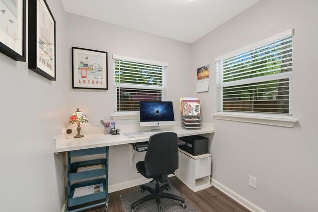 6809 Hanover LN, Austin, TX 78723