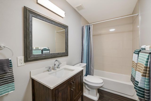 6809 Hanover LN, Austin, TX 78723