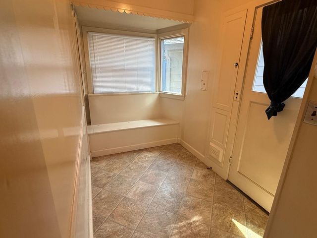 19 West Street, Salinas, CA 93901