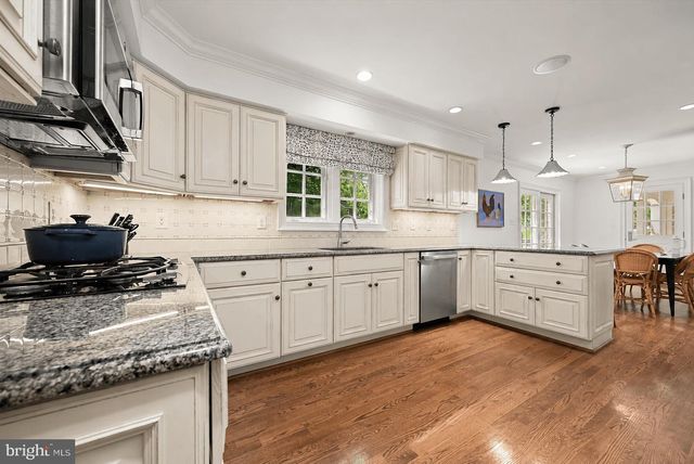 9019 BURDETTE RD, Bethesda, MD 20817
