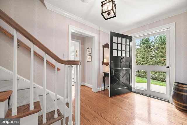 9019 BURDETTE RD, Bethesda, MD 20817