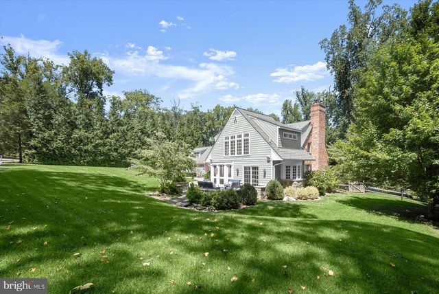 9019 BURDETTE RD, Bethesda, MD 20817