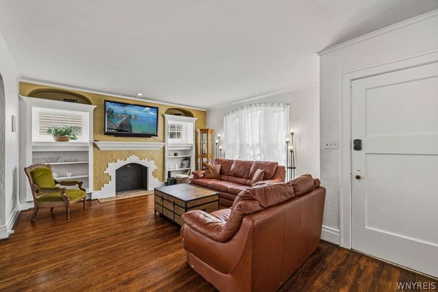 44 Rand Avenue, Buffalo, NY 14216