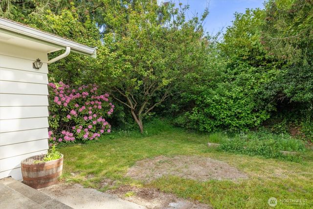 421 E Washington, Mount Vernon, WA 98274