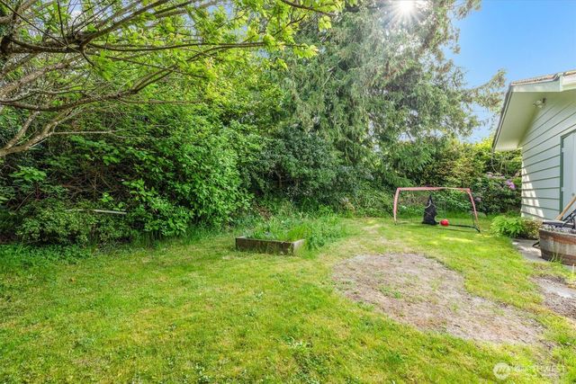 421 E Washington, Mount Vernon, WA 98274