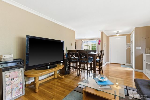 421 E Washington, Mount Vernon, WA 98274