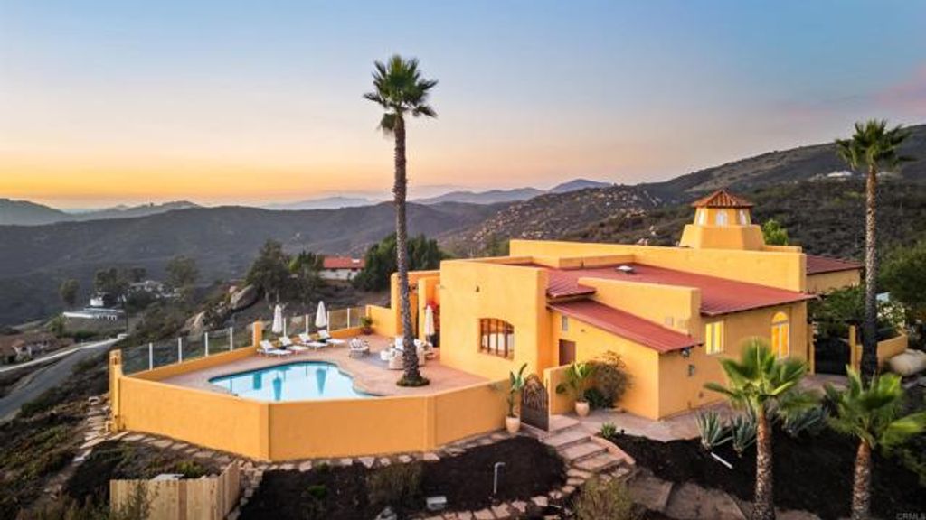 3696 Alta Loma Drive, Jamul, CA 91935