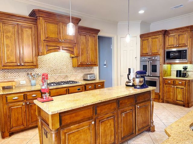 1401 Luckenbach Drive, Allen, TX 75013