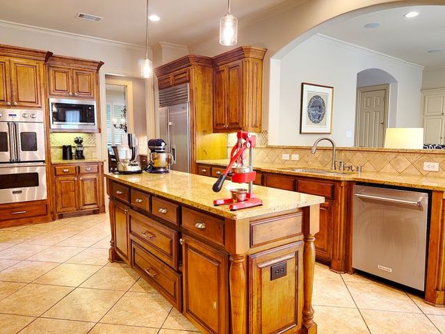 1401 Luckenbach Drive, Allen, TX 75013