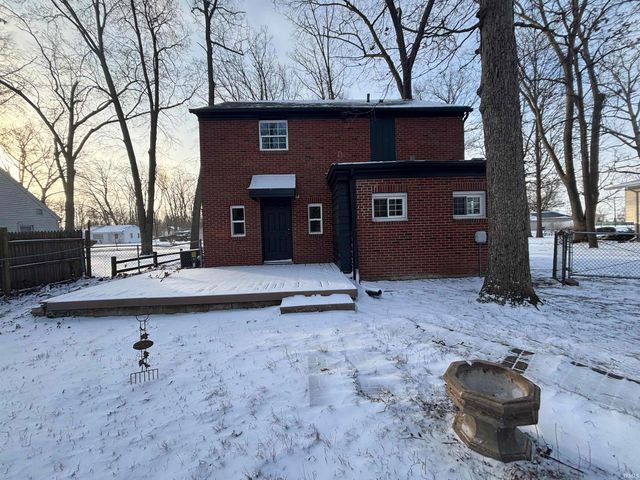 3718 Spruce Drive, Fort Wayne, IN 46809