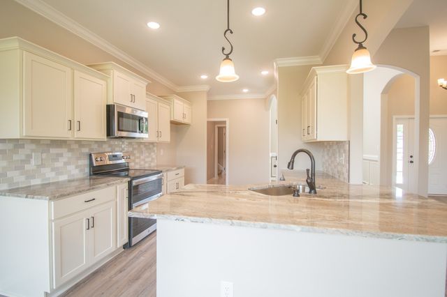 8 Wofford Estates, Clarksville, TN 37040