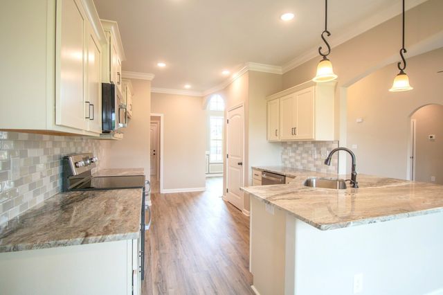 8 Wofford Estates, Clarksville, TN 37040