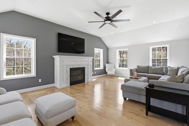 95 Nautical Way, Plymouth, MA 02360