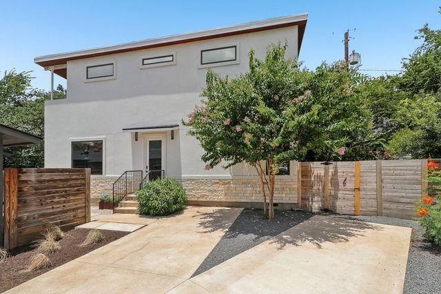 1406 Camelot CIR 2, Austin, TX 78745