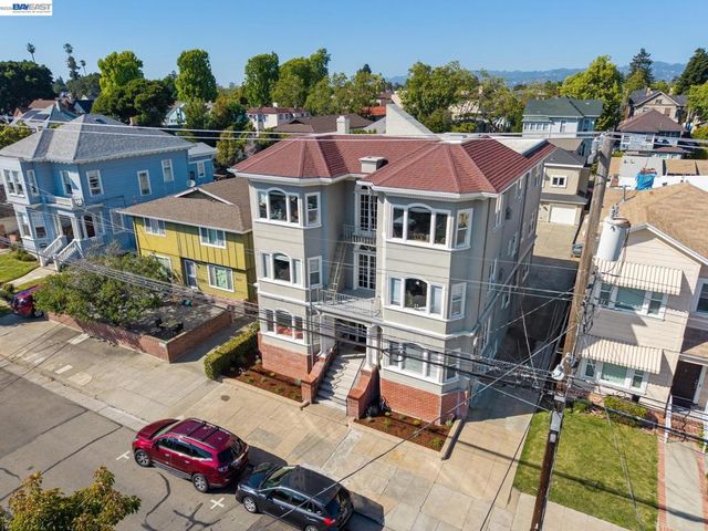 2021 Clinton Ave, Alameda, CA 94501